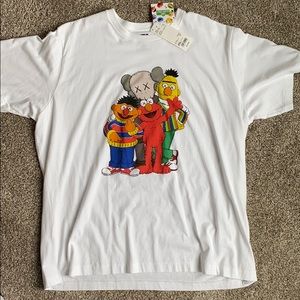 Kaws Uniqlo Sesame Street Colab